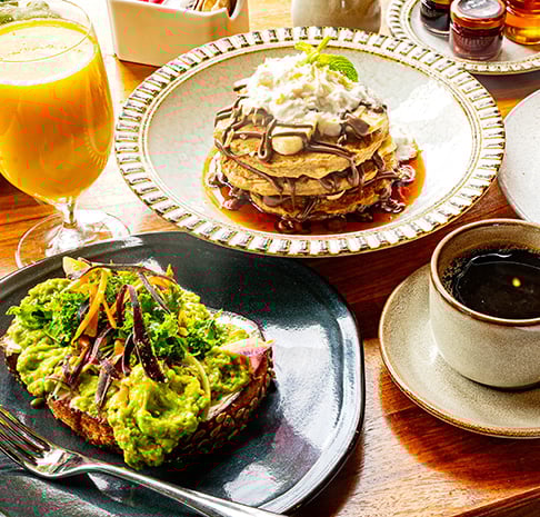 Breakfast Table Setting