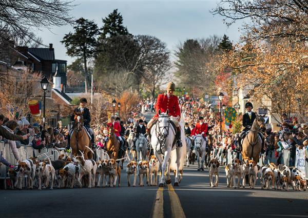 Christmas in Middleburg parade