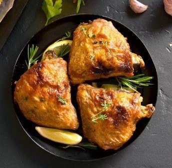 Cooking Demo: Crispy-Skin Chicken Thighs with Pan Jus